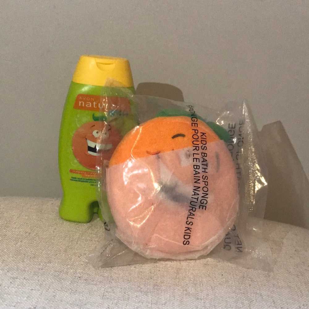 Avon naturals kids body wash/bubble bath.